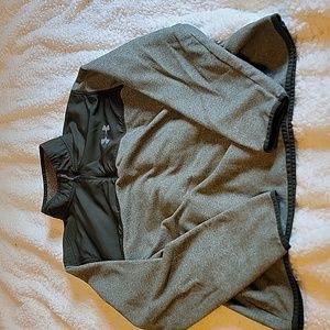 Mens large under armour sweater dark green NWOT